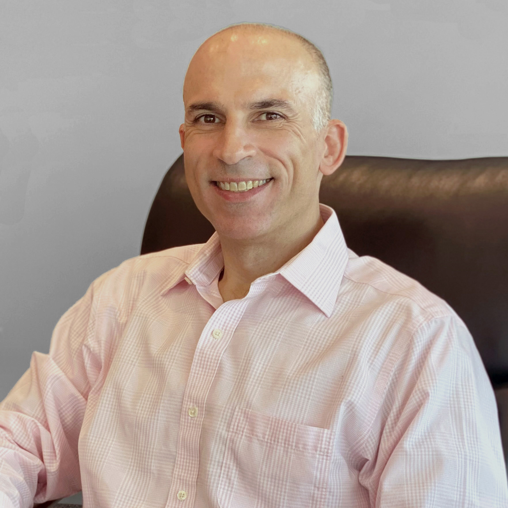 Carlos Herrera, CFA, FRM, FDP